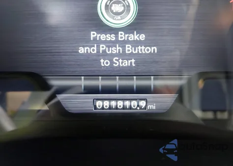 2019 Ram 1500 Big Horn/Lone Star 4X4 6'4 Box из США, поврежденный, VIN 1C6SRFMT7KN736680